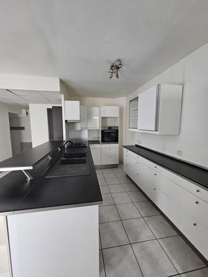 Appartement - 89 m² - 3 pièces