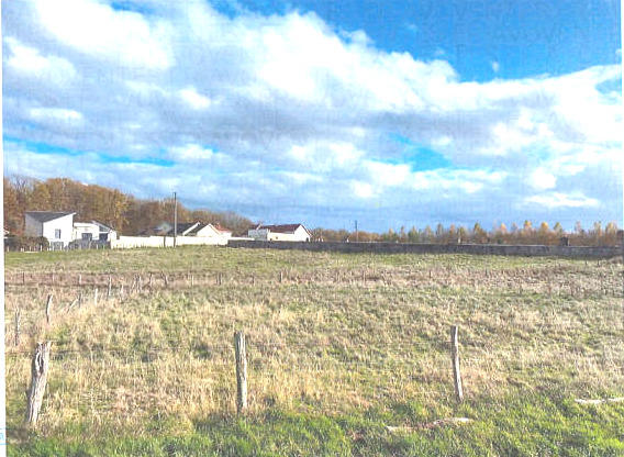 Terrain - 28 000 m²