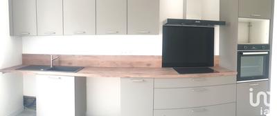 Maison - 77 m² - 4 pièces