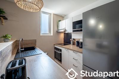 Chambre - 11 m² - 1 pièce