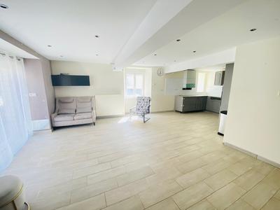 Maison de ville - 120 m² - 6 pièces