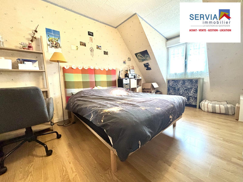 Maison traditionnelle - 102 m² - 4 pièces