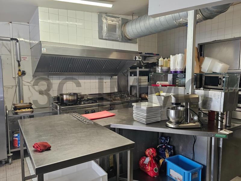 Fonds de commerce - Magasins - 100 m²