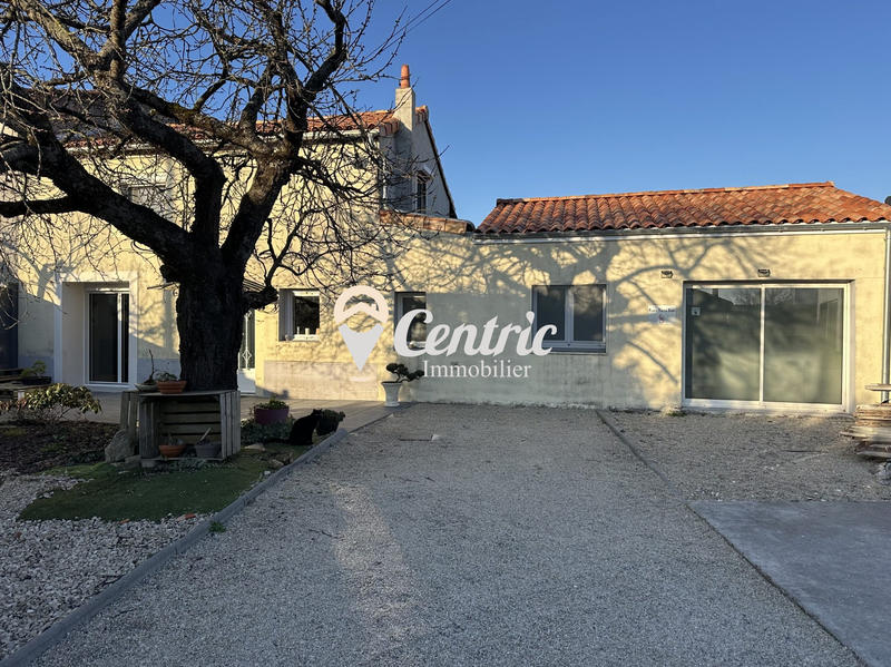 Maison - 108 m² - 4 pièces