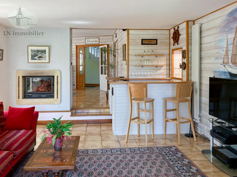 Maison - 172 m² - 6 pièces