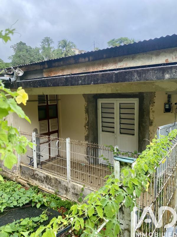 Maison - 159 m² - 9 pièces