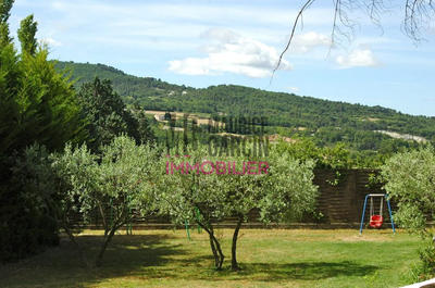 Maison - 325 m² - 10 pièces