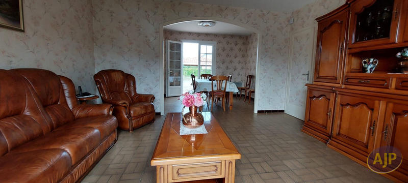 Maison - 76 m² - 4 pièces