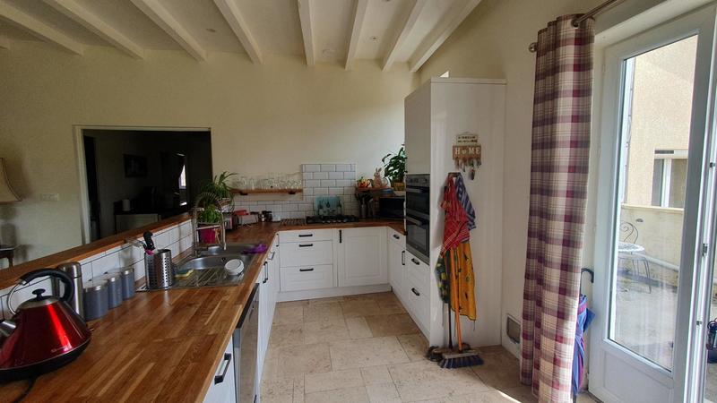 Maison de village - 285 m² - 10 pièces