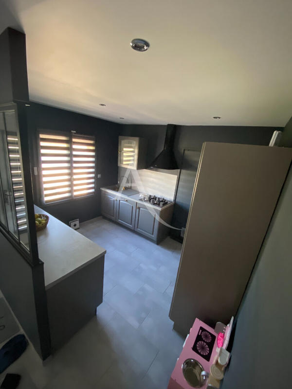 Maison - 136 m² - 5 pièces