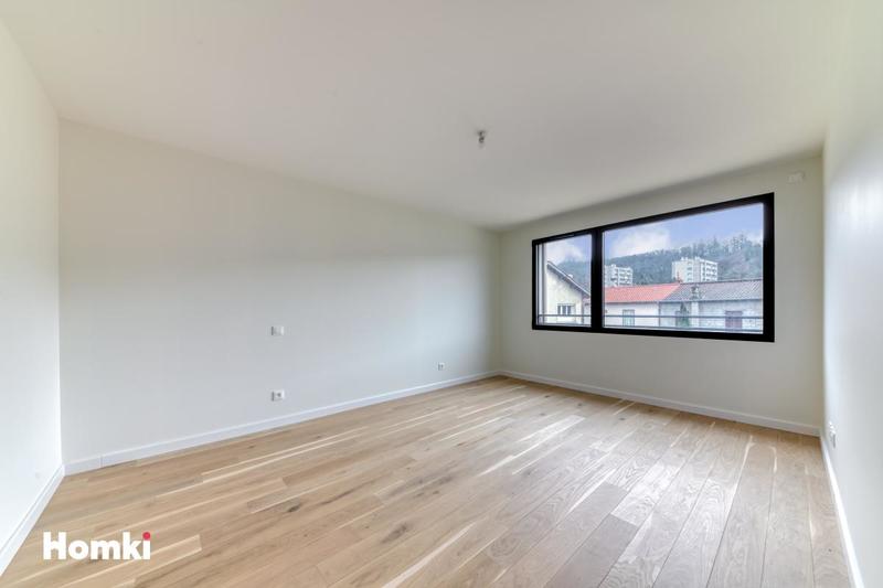 Maison - 147 m² - 6 pièces