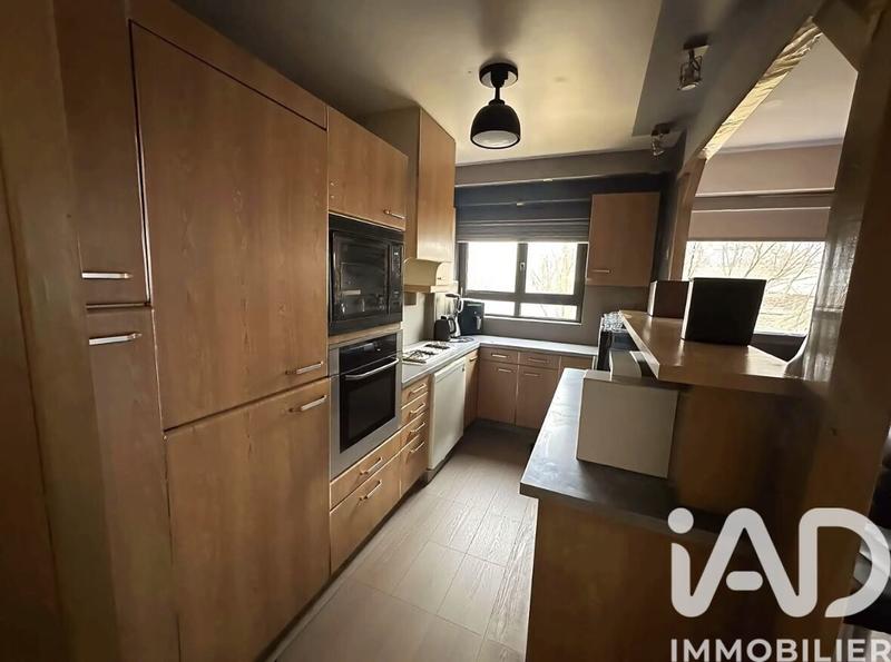 Appartement - 84 m² - 4 pièces