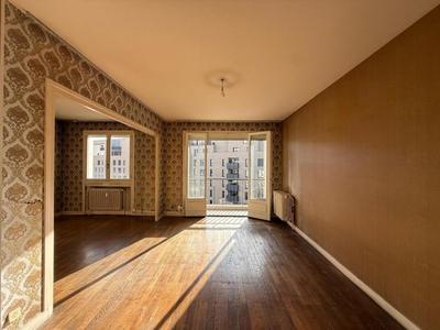 Appartement - 77 m² - 3 pièces