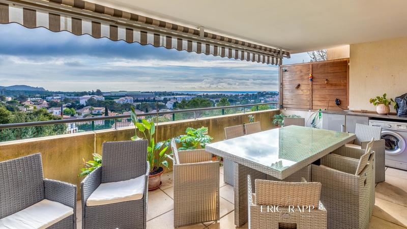 Appartement - 74 m² - 3 pièces