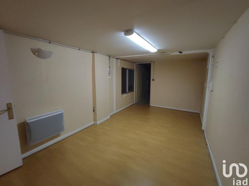 Local commercial - 213 m²