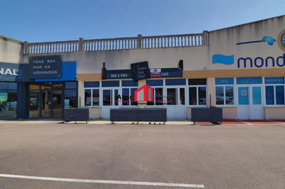 Local commercial - 193 m²