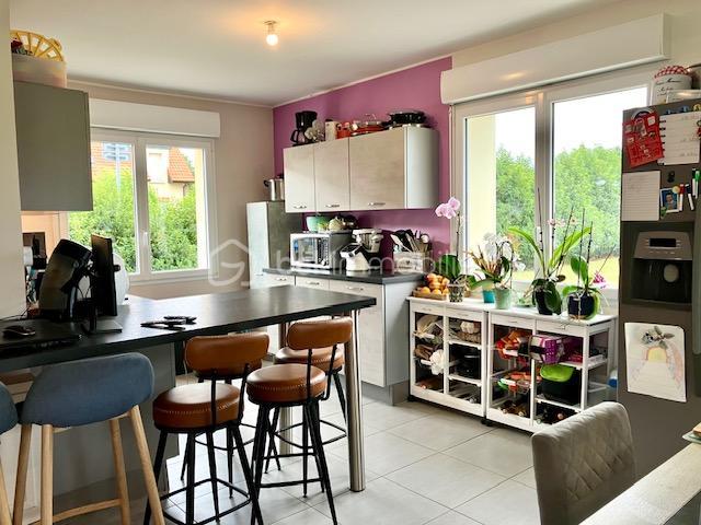 Maison - 100 m² - 5 pièces