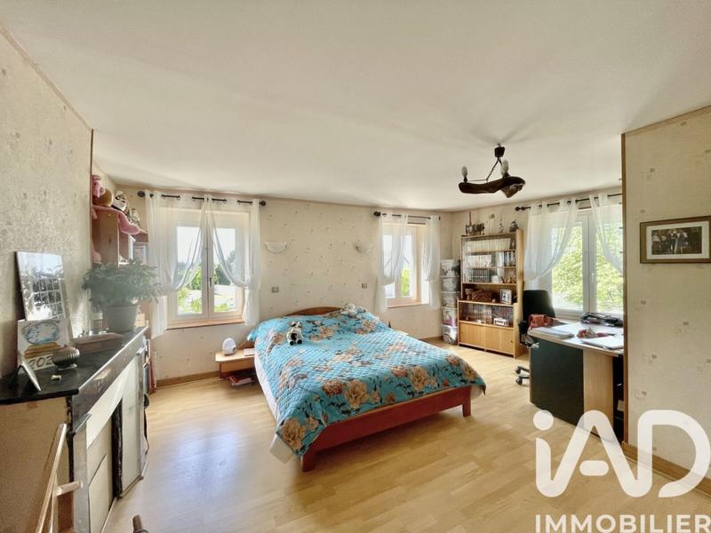 Maison de village - 105 m² - 5 pièces