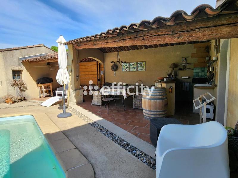 Maison - 165 m² - 6 pièces