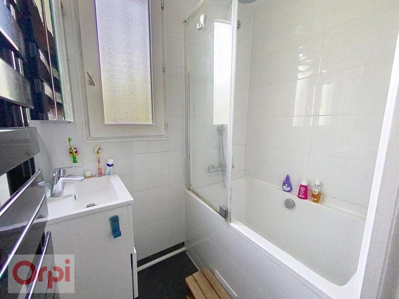 Maison - 109 m² - 6 pièces