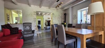 Maison en pierre - 182 m² - 9 pièces