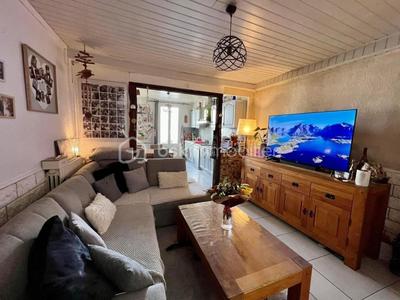 Maison de ville - 75 m² - 4 pièces