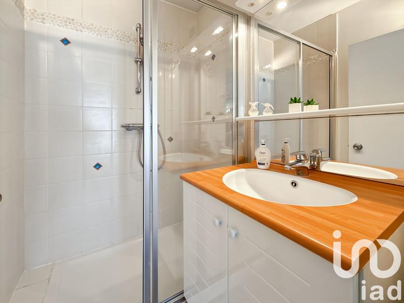 Maison - 180 m² - 7 pièces