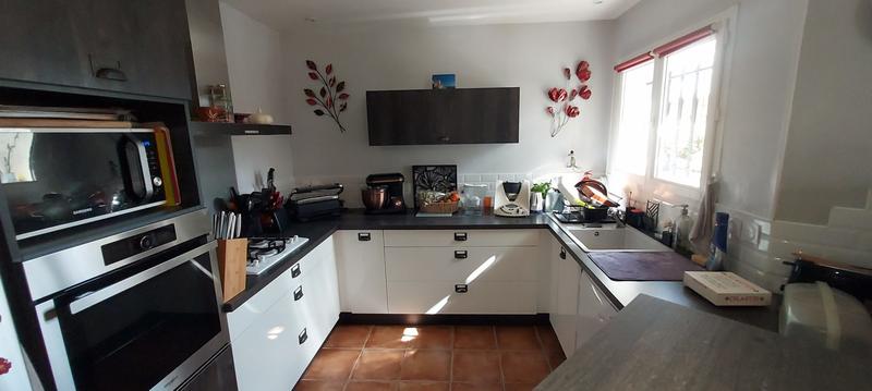 Maison - 104 m² - 4 pièces