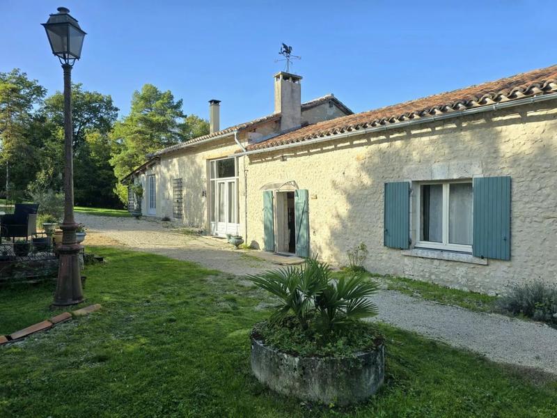 Maison - 146 m² - 5 pièces