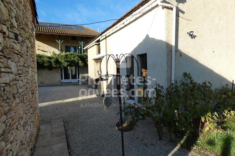 Demeure - 188 m² - 7 pièces