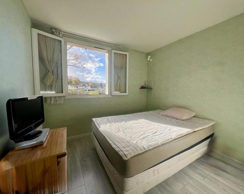 Maison - 96 m² - 6 pièces