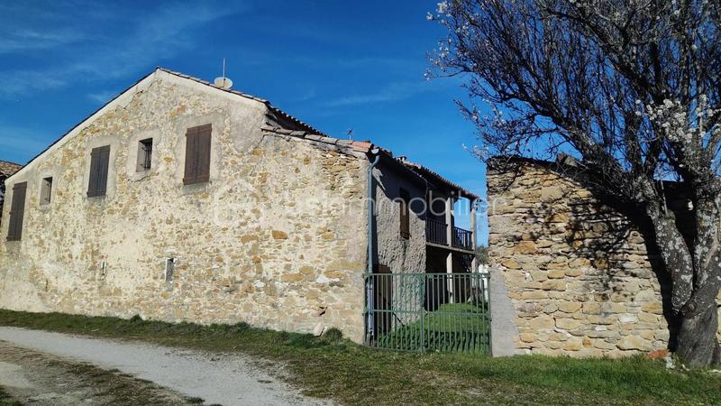 Corps de ferme - 110 m² - 4 pièces