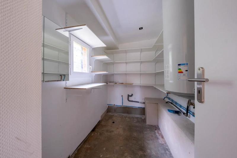 Maison - 92 m² - 4 pièces