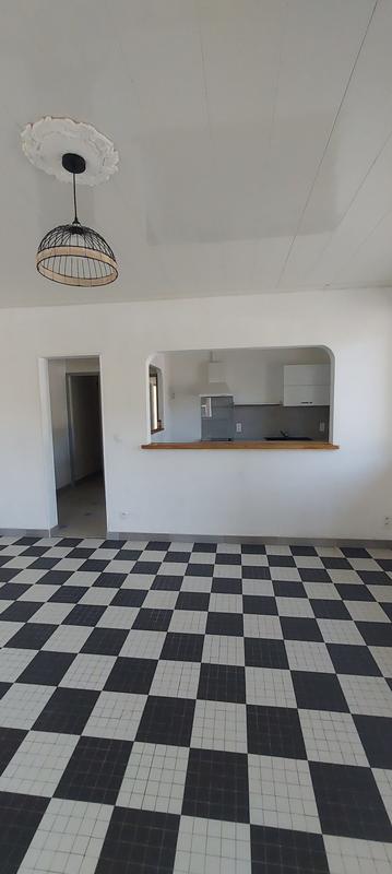 Appartement - 70 m² - 4 pièces