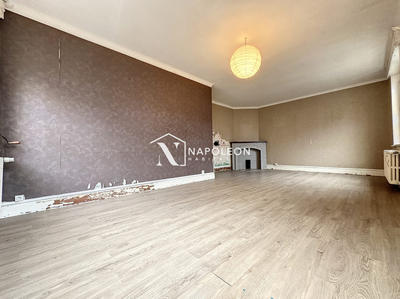 Appartement - 84 m² - 3 pièces