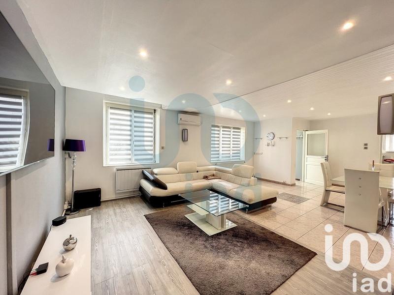 Maison - 239 m² - 5 pièces