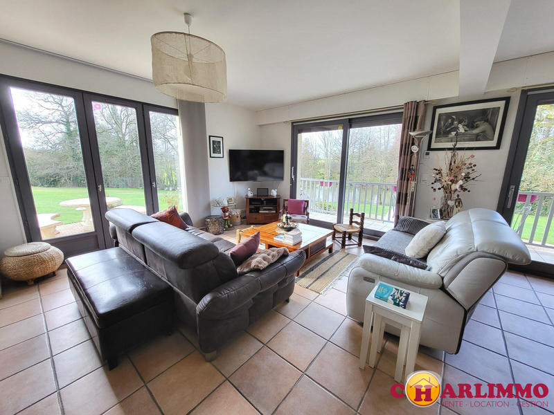 Maison contemporaine - 151 m² - 5 pièces