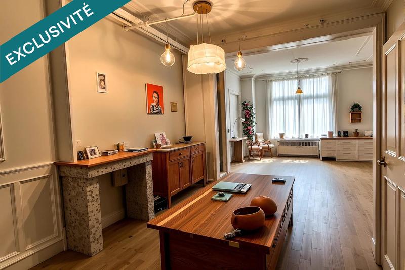 Maison - 161 m² - 9 pièces