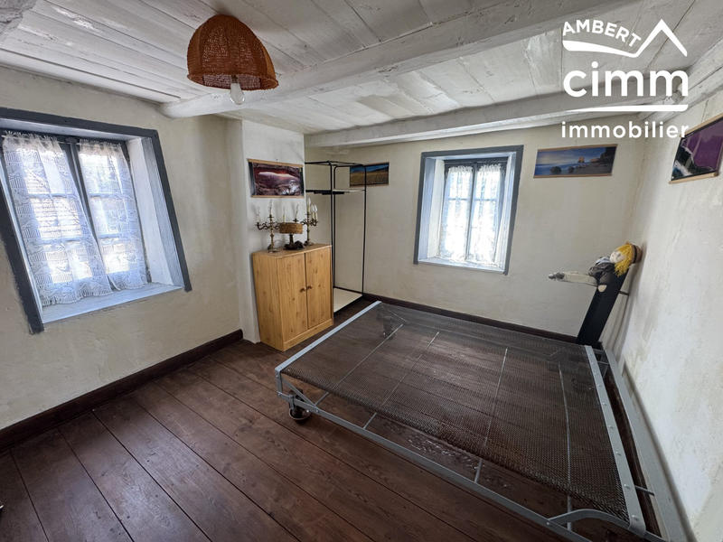 Maison - 131 m² - 13 pièces