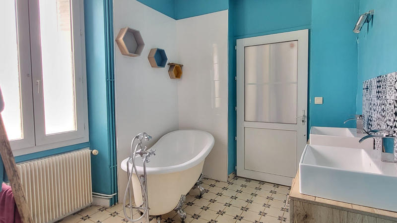 Maison bourgeoise - 220 m² - 8 pièces