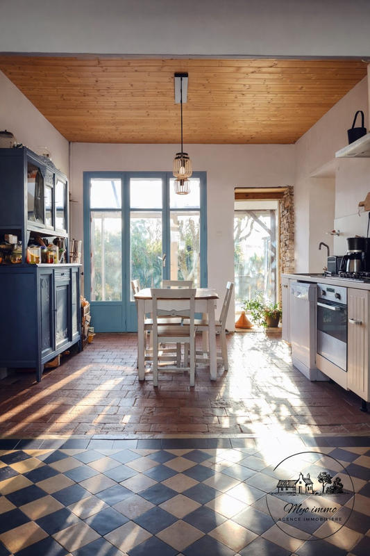 Maison ancienne - 100 m² - 6 pièces