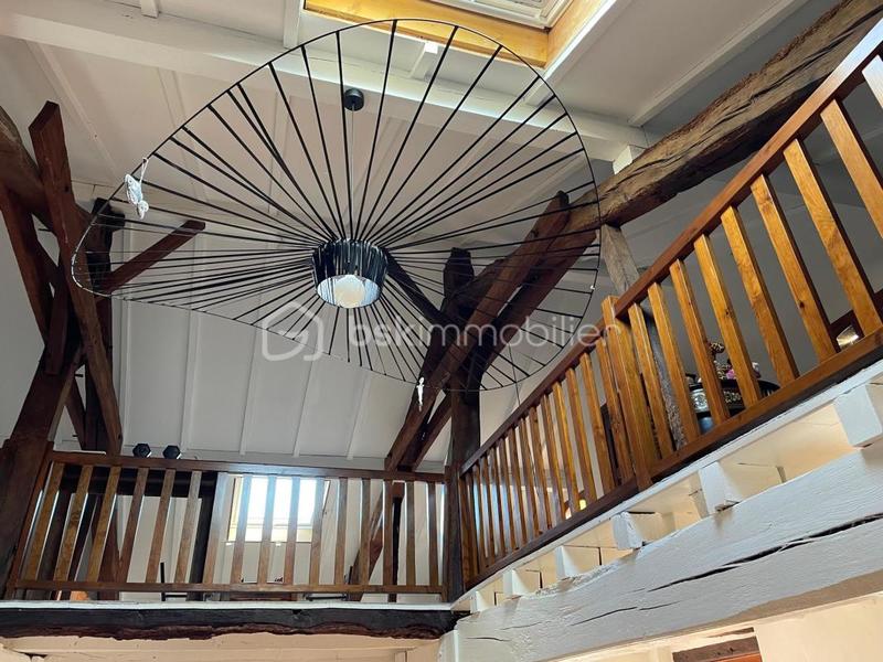 Demeure - 388 m² - 10 pièces