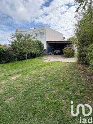 Maison - 133 m² - 8 pièces