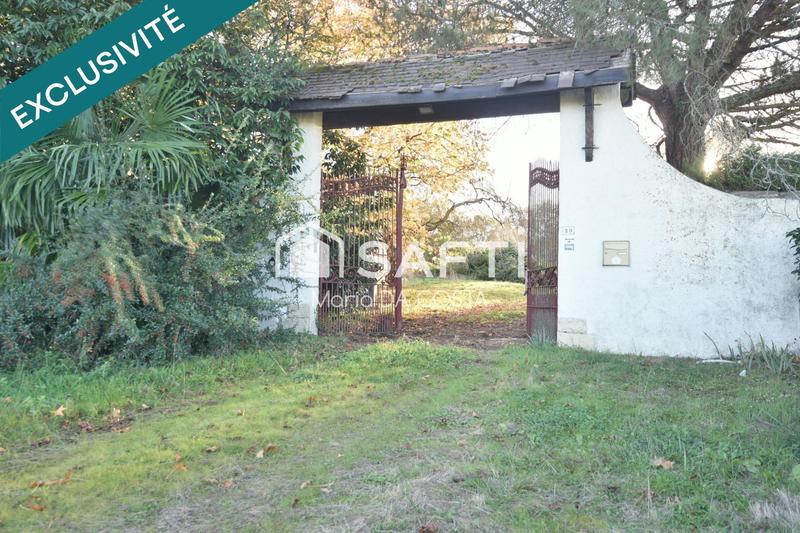 Propriété - 232 m² - 8 pièces