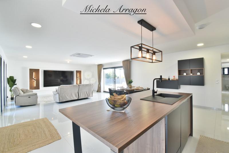 Maison - 141 m² - 5 pièces