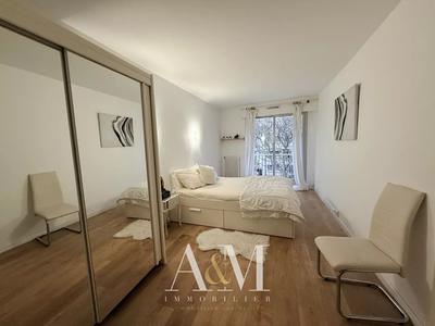 Appartement - 74 m² - 3 pièces