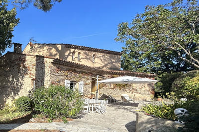 Villa - 168 m² - 5 pièces