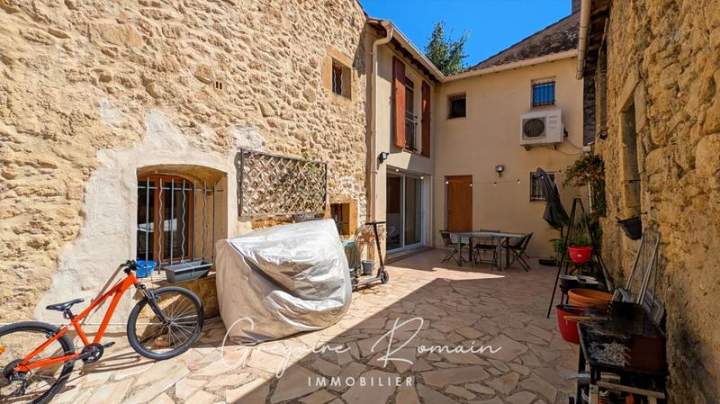 Maison - 110 m² - 4 pièces