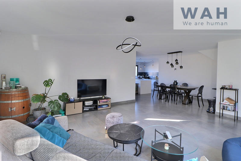 Villa - 160 m² - 6 pièces