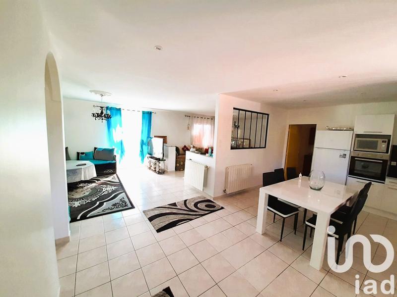 Maison - 137 m² - 5 pièces